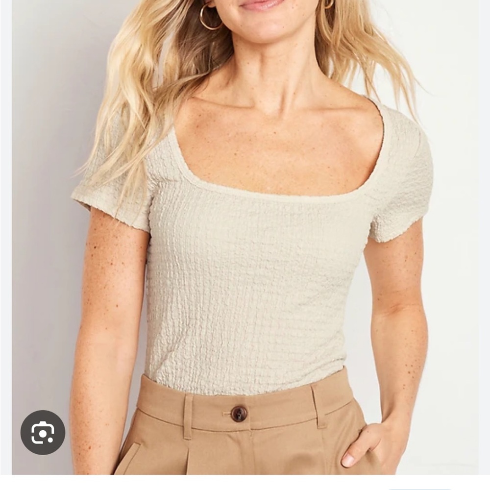 Old Navy Fitted Square Neck T Shirt in Textured Cream